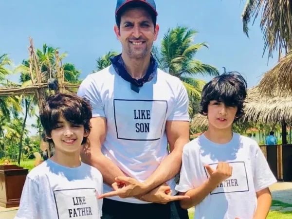 Hrithik Rosha with his sons Hrihaan and Hridhaan