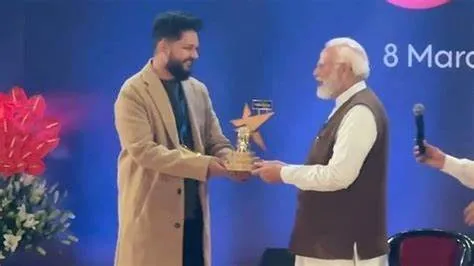 Naman Deshmukh as Best Creator in Education Category